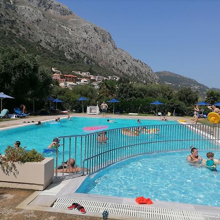 Vila Lukia Barbati Mare Exteriér fotografie