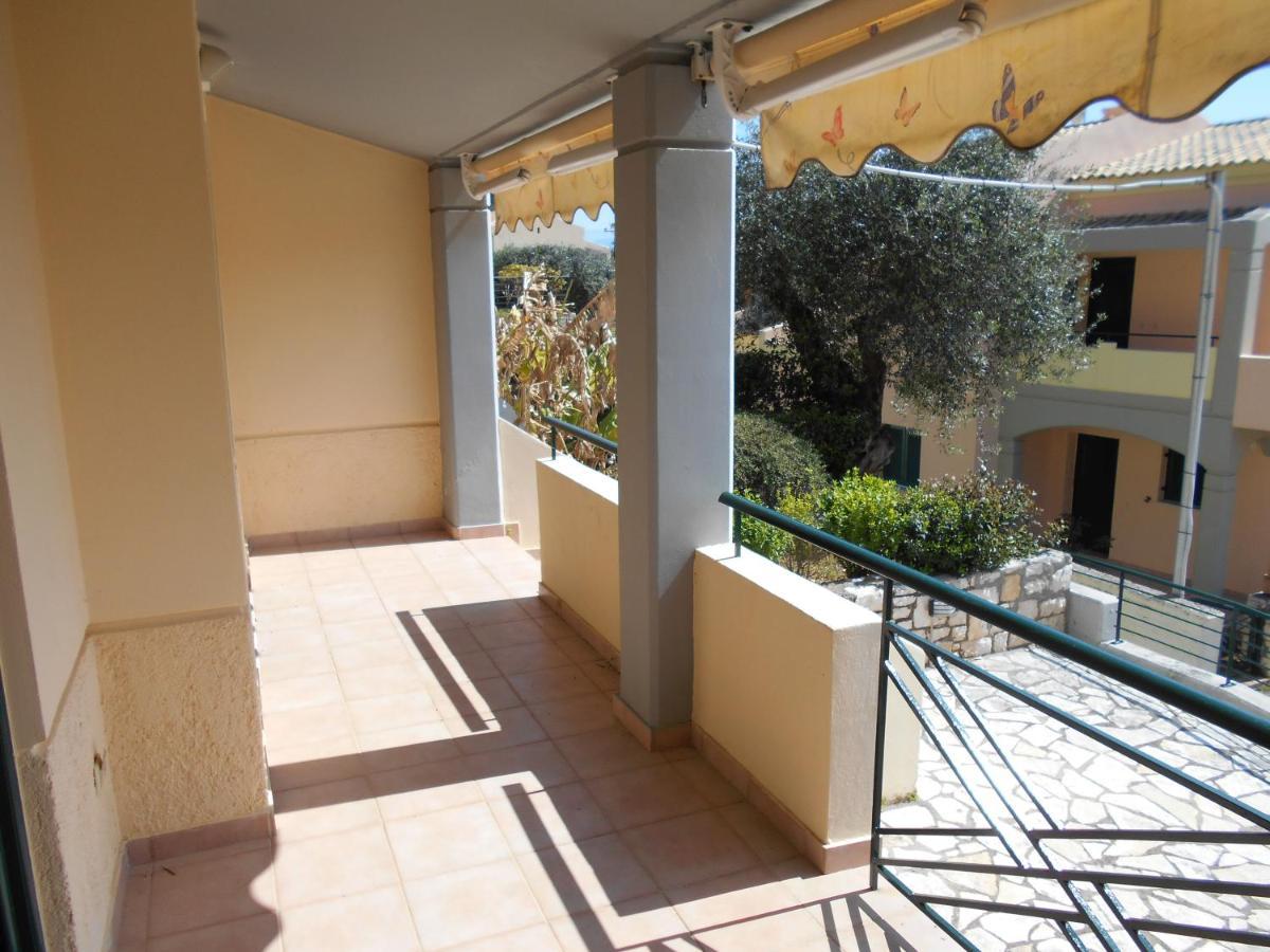 Vila Lukia Barbati Mare Exteriér fotografie