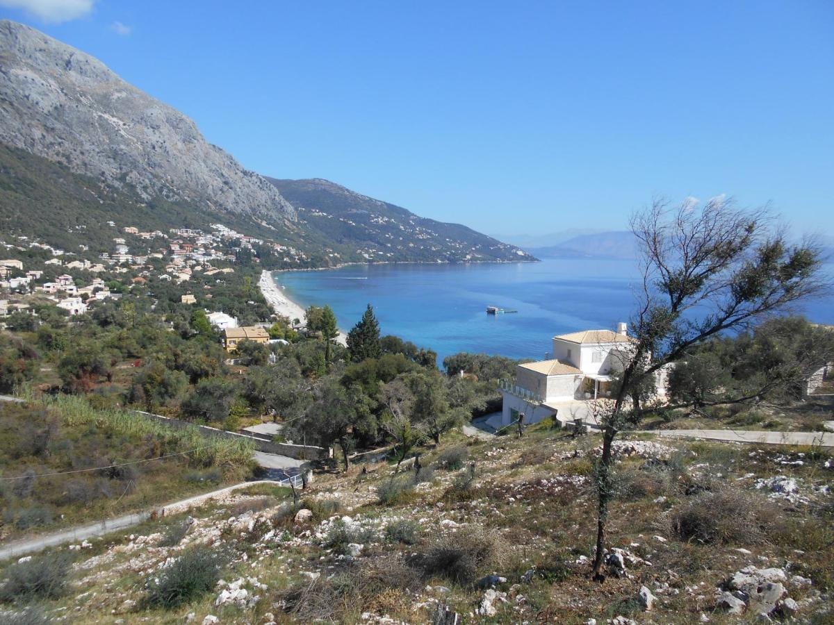 Vila Lukia Barbati Mare Exteriér fotografie