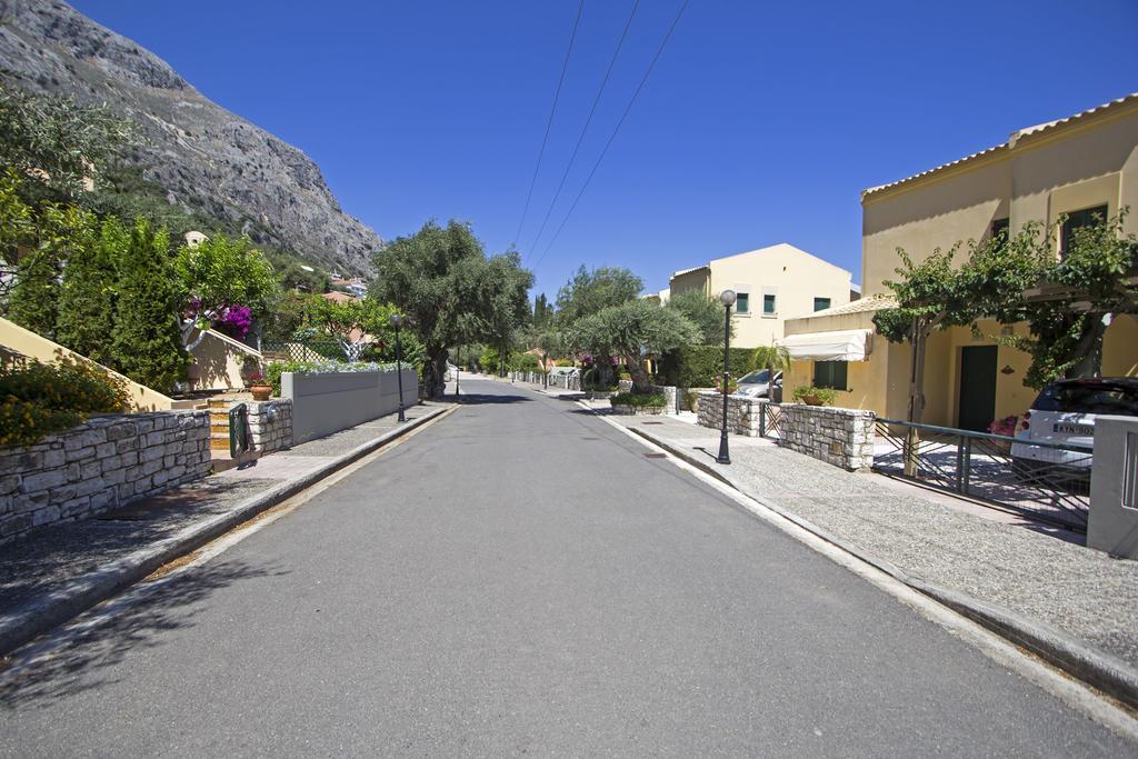 Vila Lukia Barbati Mare Exteriér fotografie